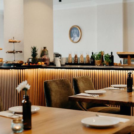 Hotel Crystal Saarbrücken Eksteriør billede