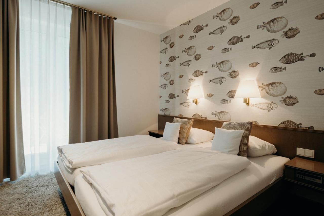 Hotel Crystal Saarbrücken Eksteriør billede