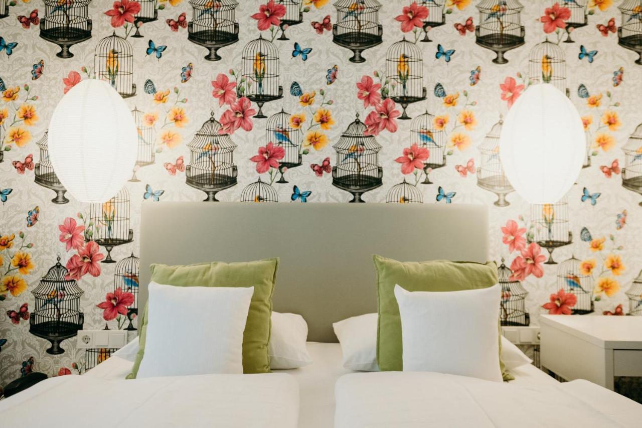 Hotel Crystal Saarbrücken Eksteriør billede