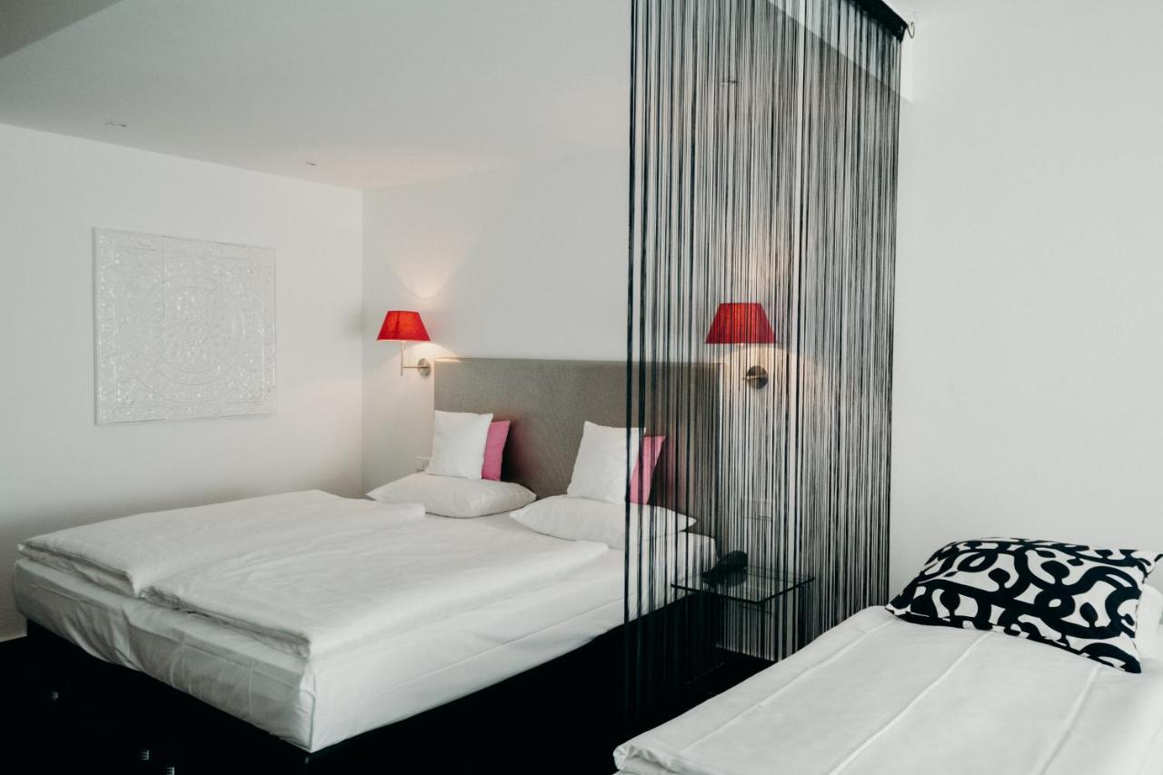 Hotel Crystal Saarbrücken Eksteriør billede